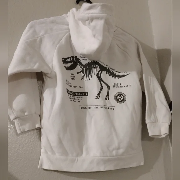 2 piece boys off-white jogger set - Picture 6 of 8